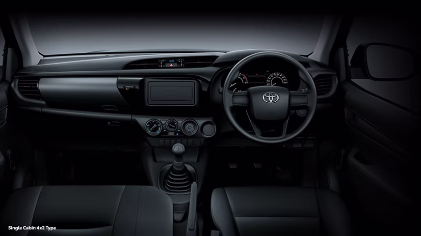 hilux-s-cab-dashboard