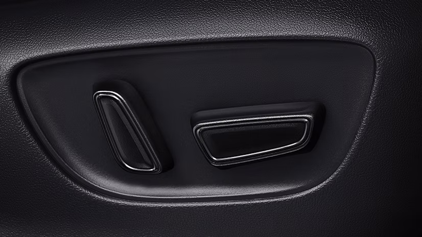 all-new-yaris-corss-hybrid-seat-controler